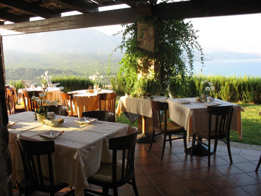 Hotel Sardus Pater Portixeddu Exterior photo